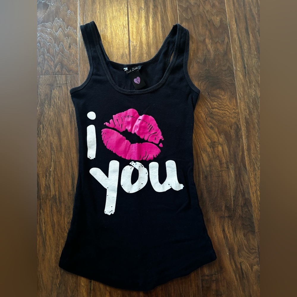 Graphic tank top